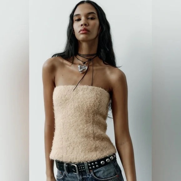 Zara Textured Teddy Corset Style Structured Strapless Top in Beige Size Medium - Picture 4 of 8